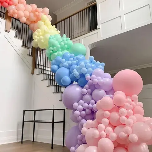 Mga Lobo ng Macaroon Party