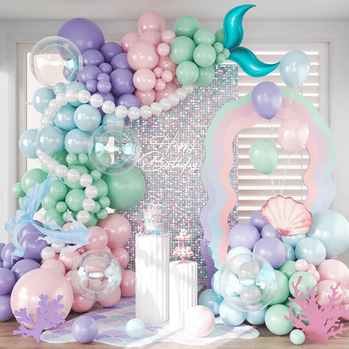 Sirena balloon garland